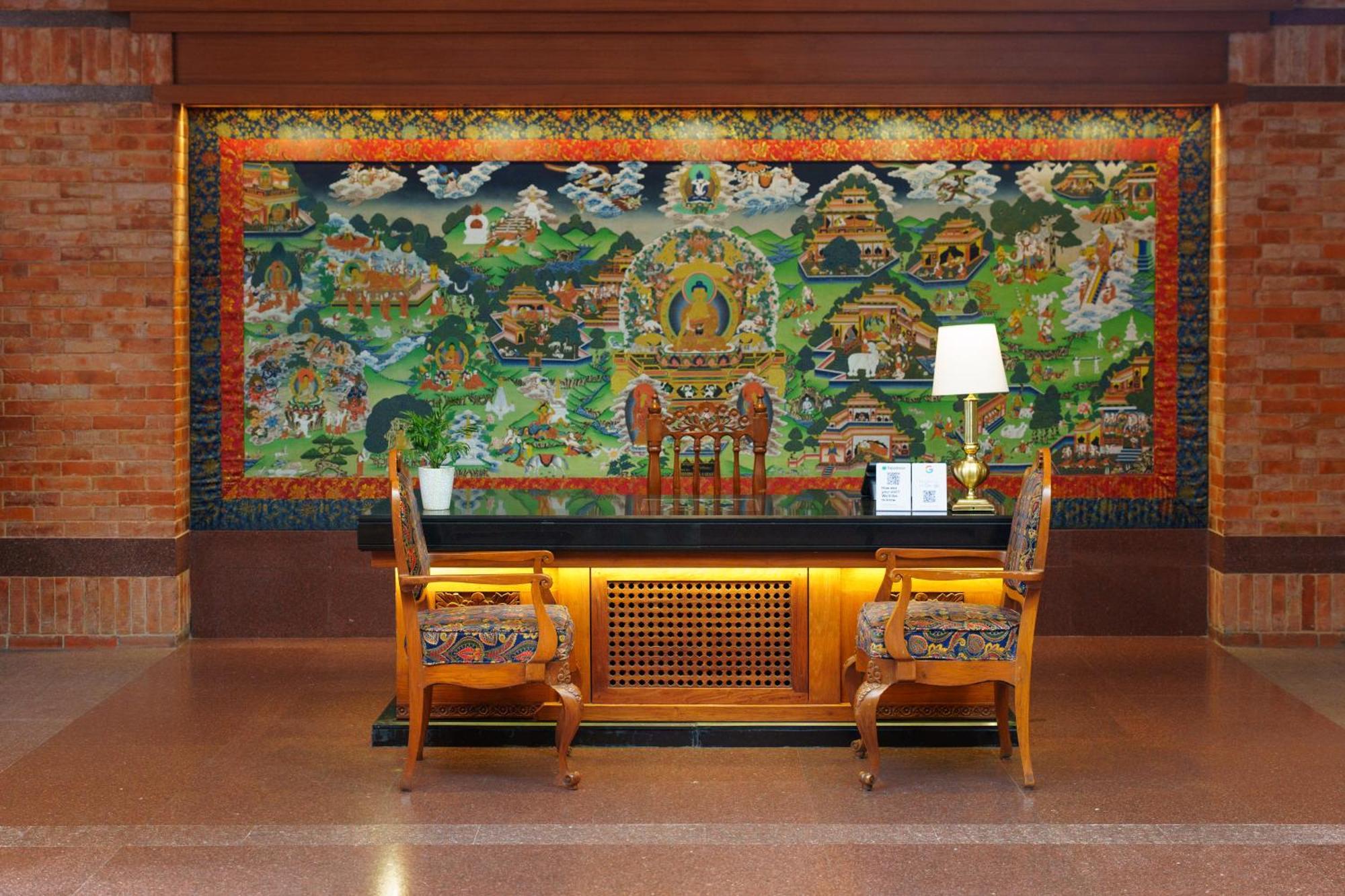 Hotel Yak & Yeti Kathmandu Buitenkant foto