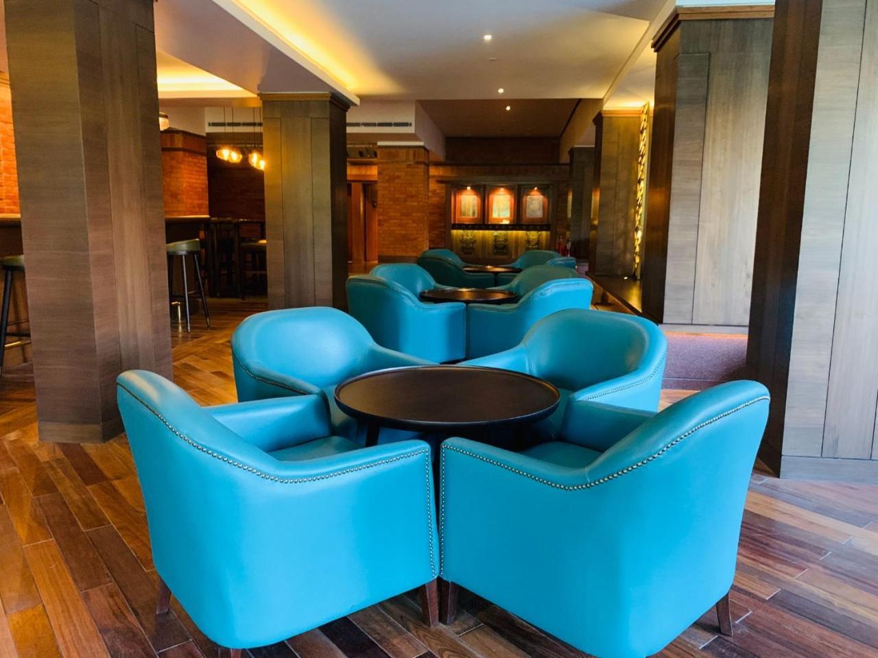 Hotel Yak & Yeti Kathmandu Buitenkant foto