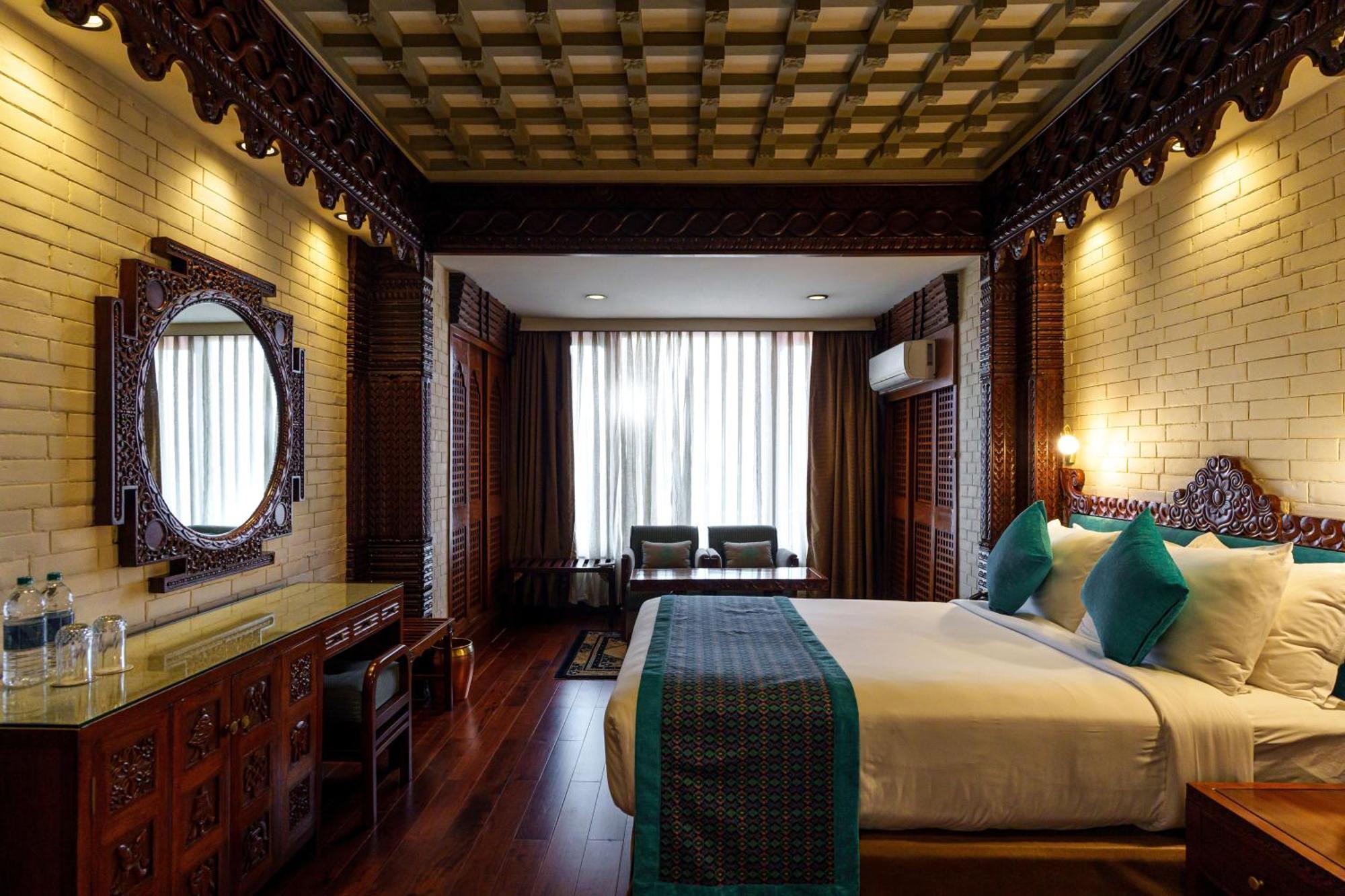 Hotel Yak & Yeti Kathmandu Buitenkant foto